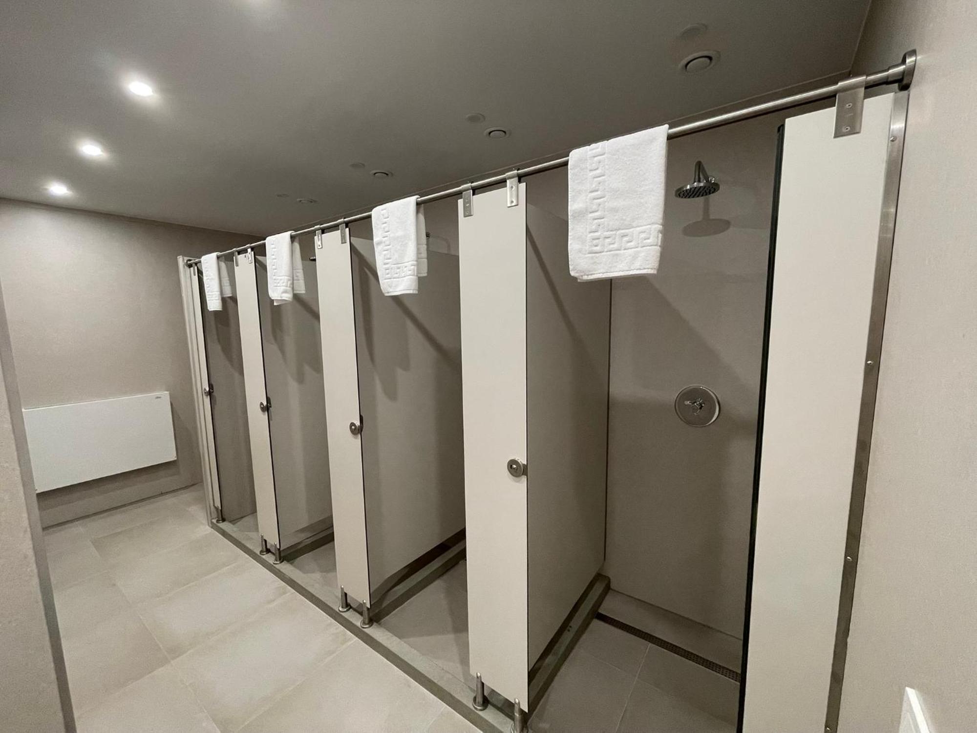 Urban Cube Hostel Sevilla Zewnętrze zdjęcie