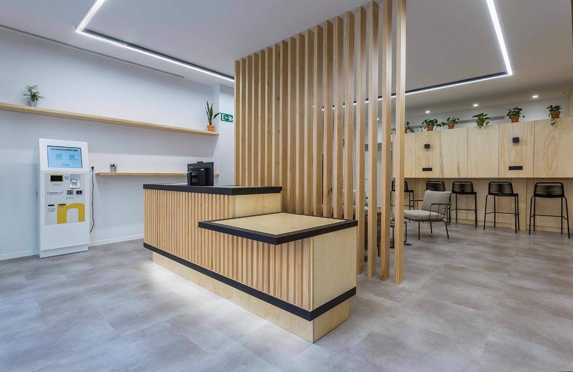 Urban Cube Hostel Sevilla Zewnętrze zdjęcie